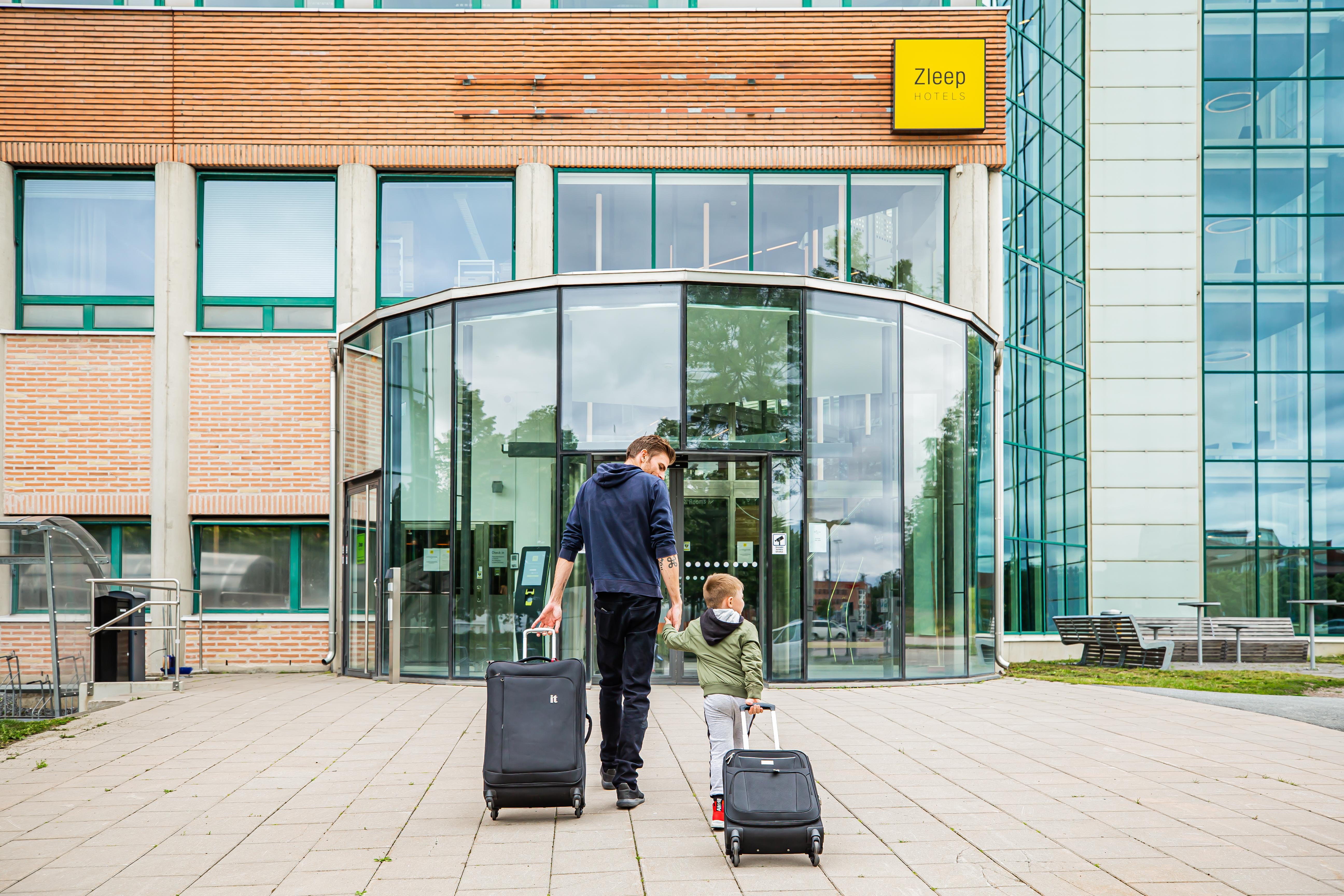 First Hotel Stockholm North Upplands-Väsby Eksteriør bilde