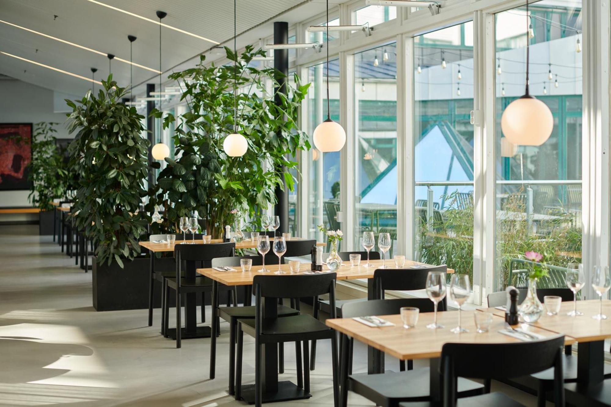 First Hotel Stockholm North Upplands-Väsby Eksteriør bilde