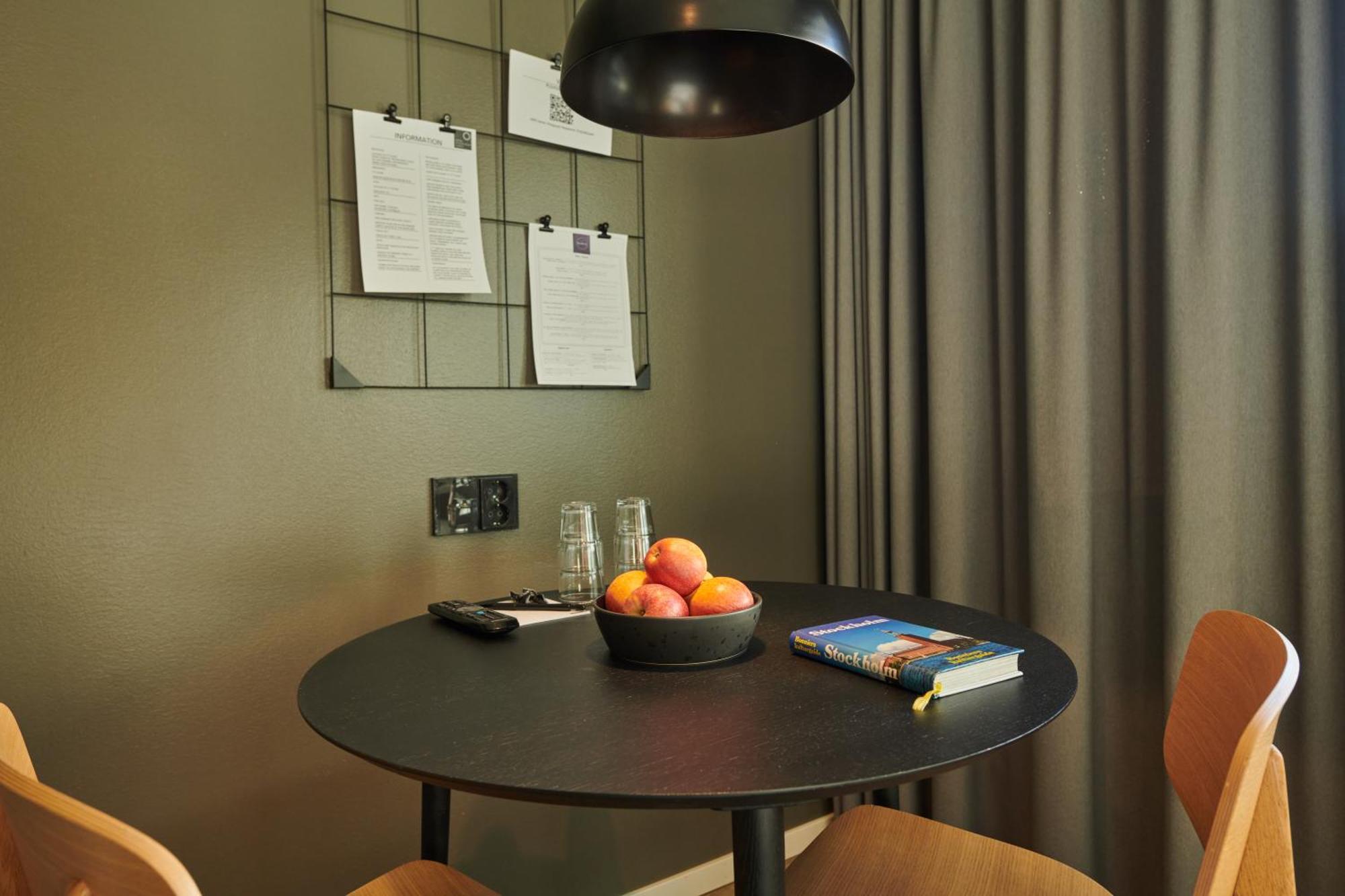 First Hotel Stockholm North Upplands-Väsby Eksteriør bilde