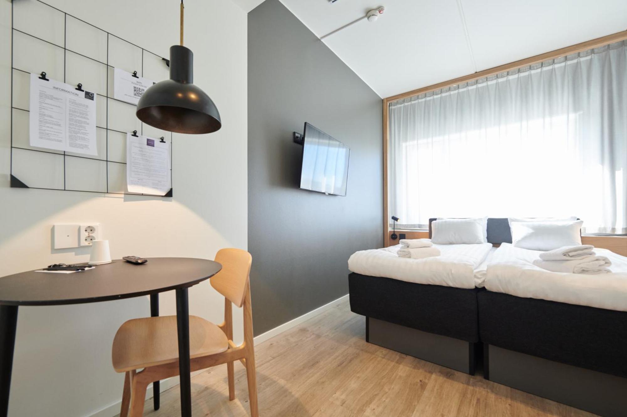 First Hotel Stockholm North Upplands-Väsby Eksteriør bilde
